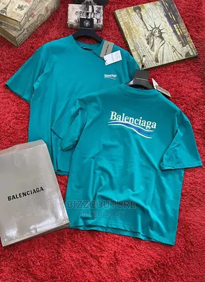 High Quality BALENCIAGA T-Shirts Available in Store