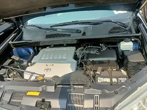 Toyota Highlander Limited 3.5l 4WD 2013 Blue