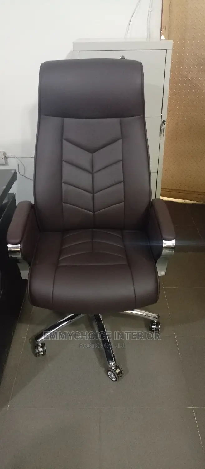 Super Executive Chair