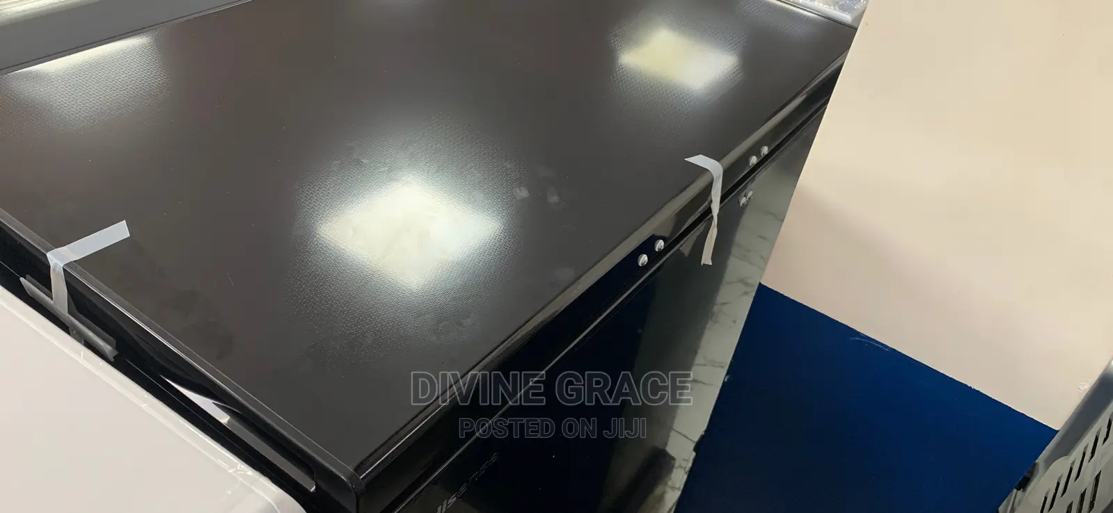 198litres Hisense Black Chest Freezer
