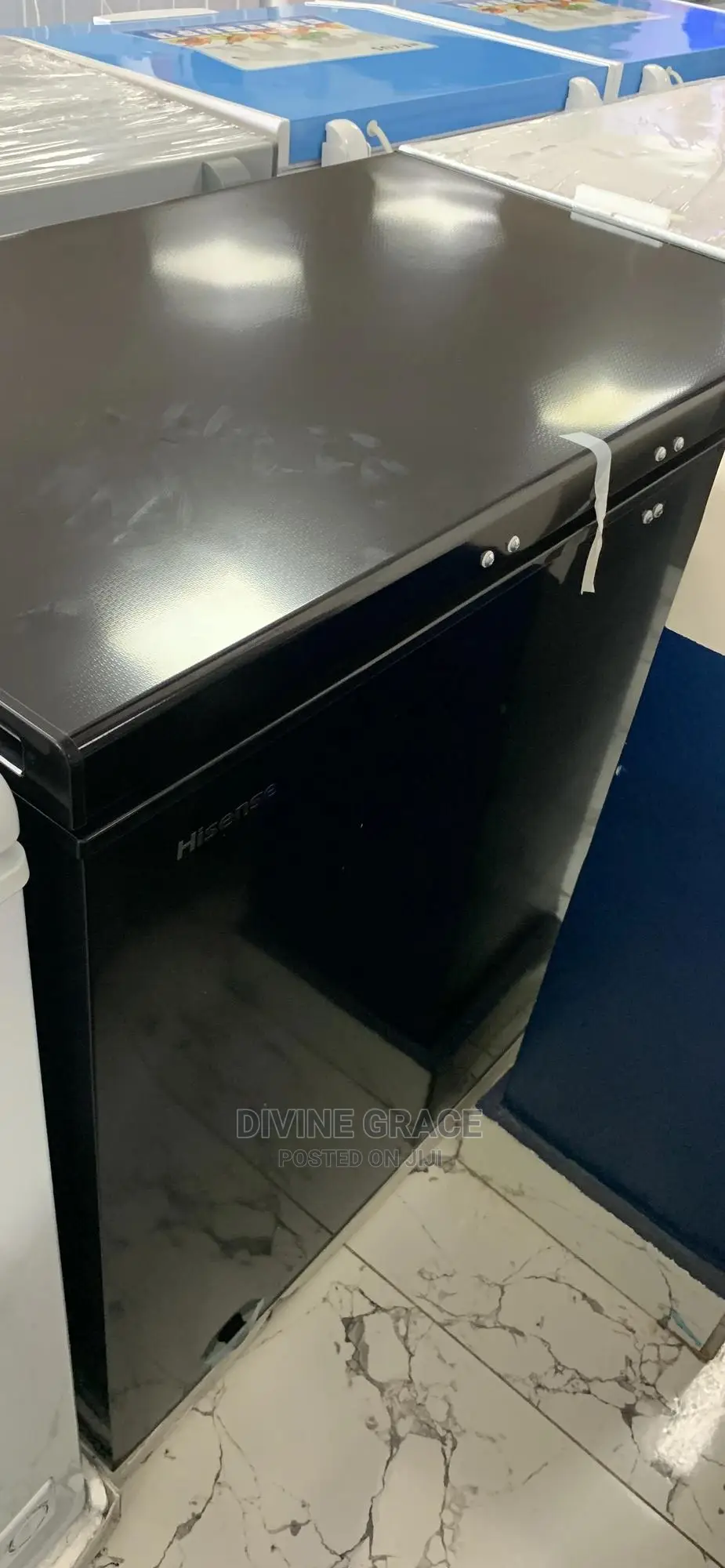 198litres Hisense Black Chest Freezer