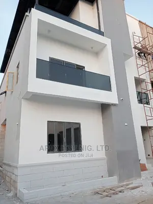 Frameless Balcony at Och Estate