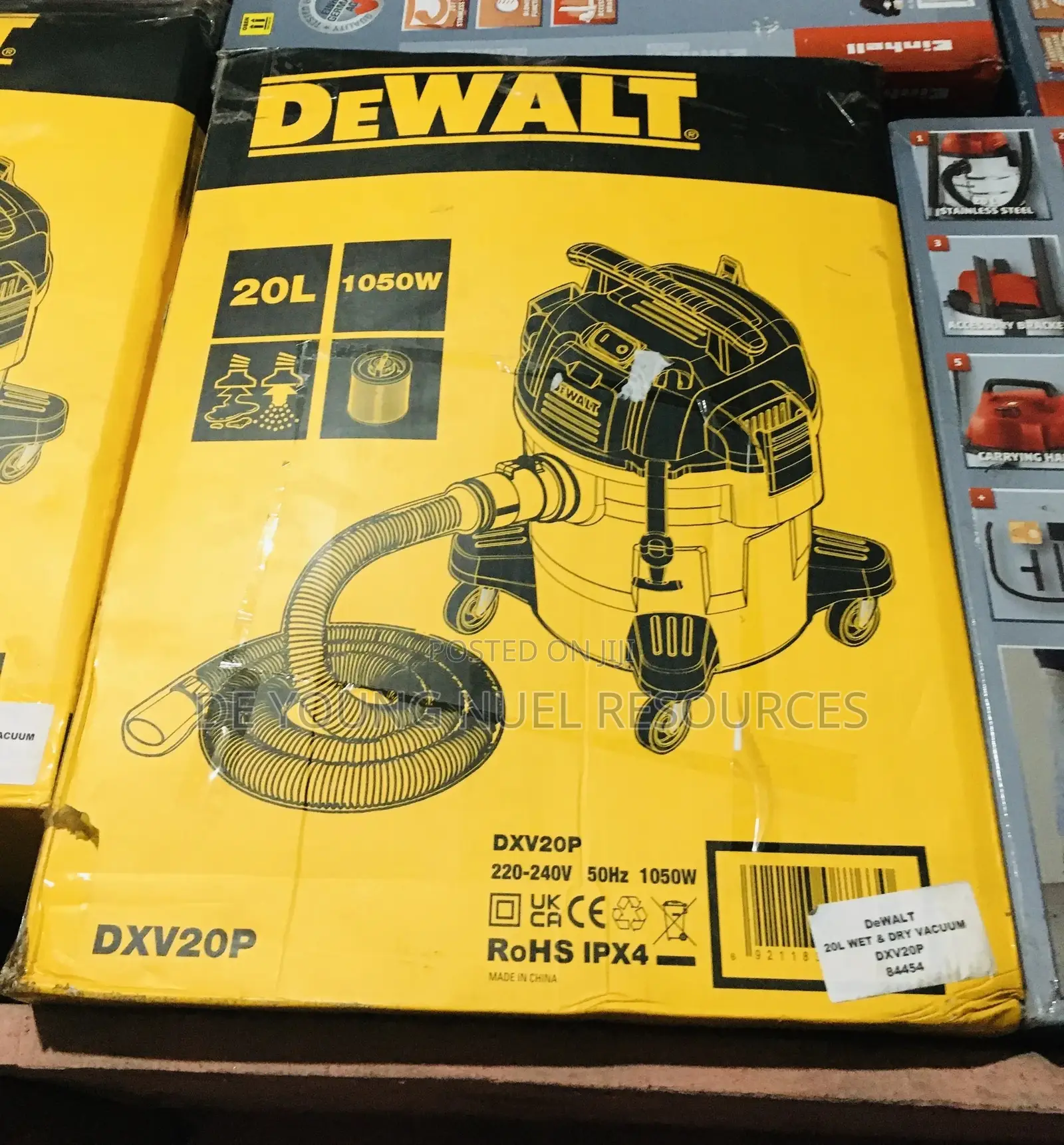 DEWALT Vacuum Cleaner 20L