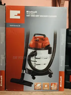 German Standard Einhell Vacuum Cleaner 20L