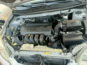 Toyota Matrix 2005 Silver