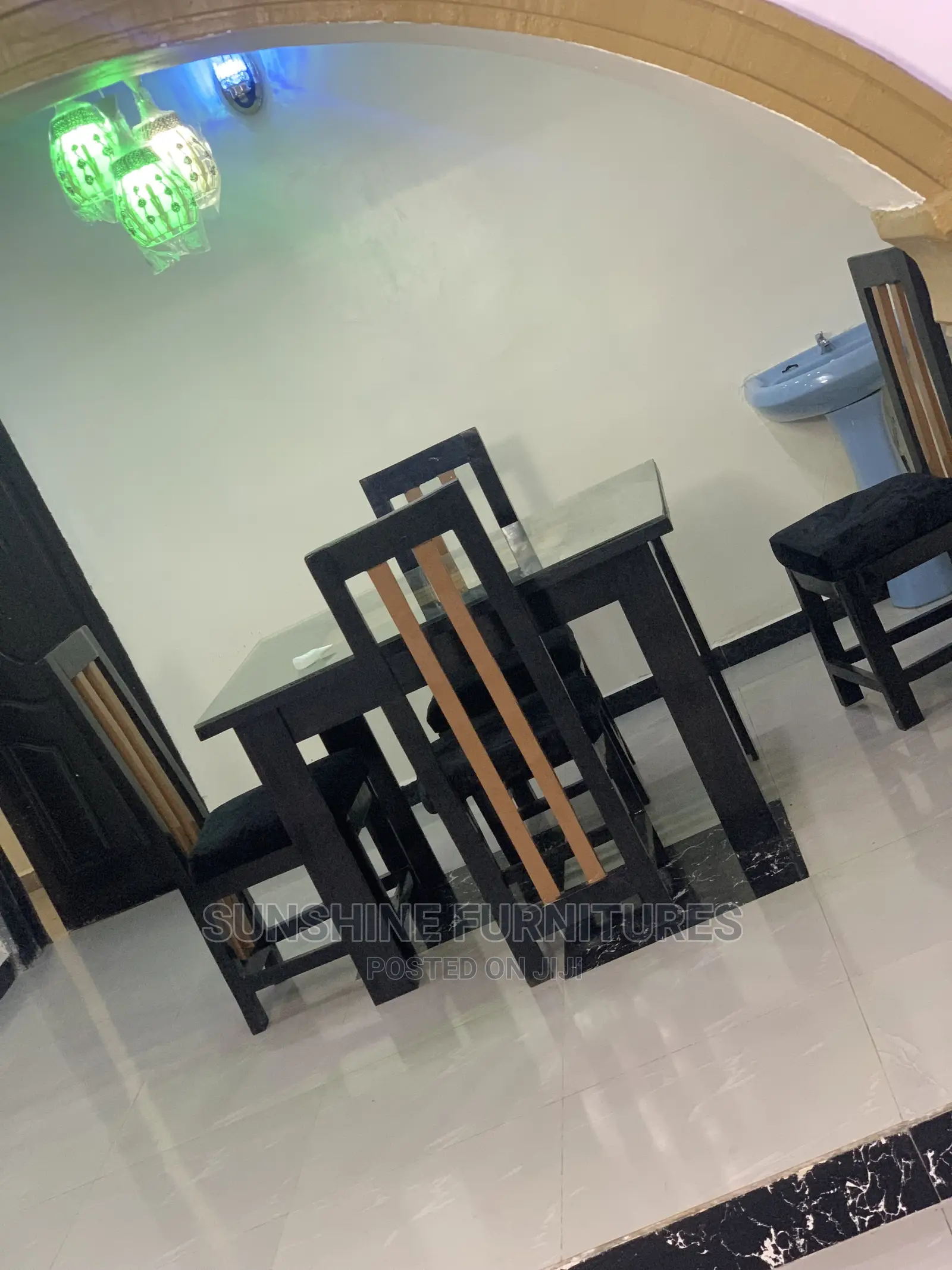 Dining Set With a Glass Top