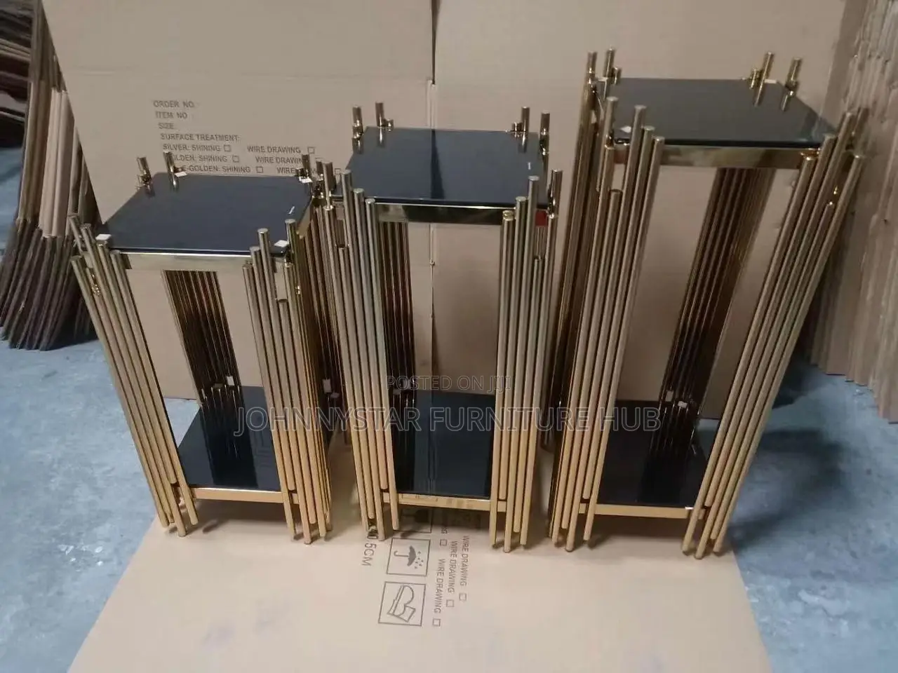 Tovic Center Tables