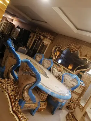 Royal Dining Tables