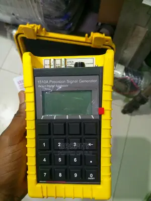 1510a Portable Signal Generator and Calibrator