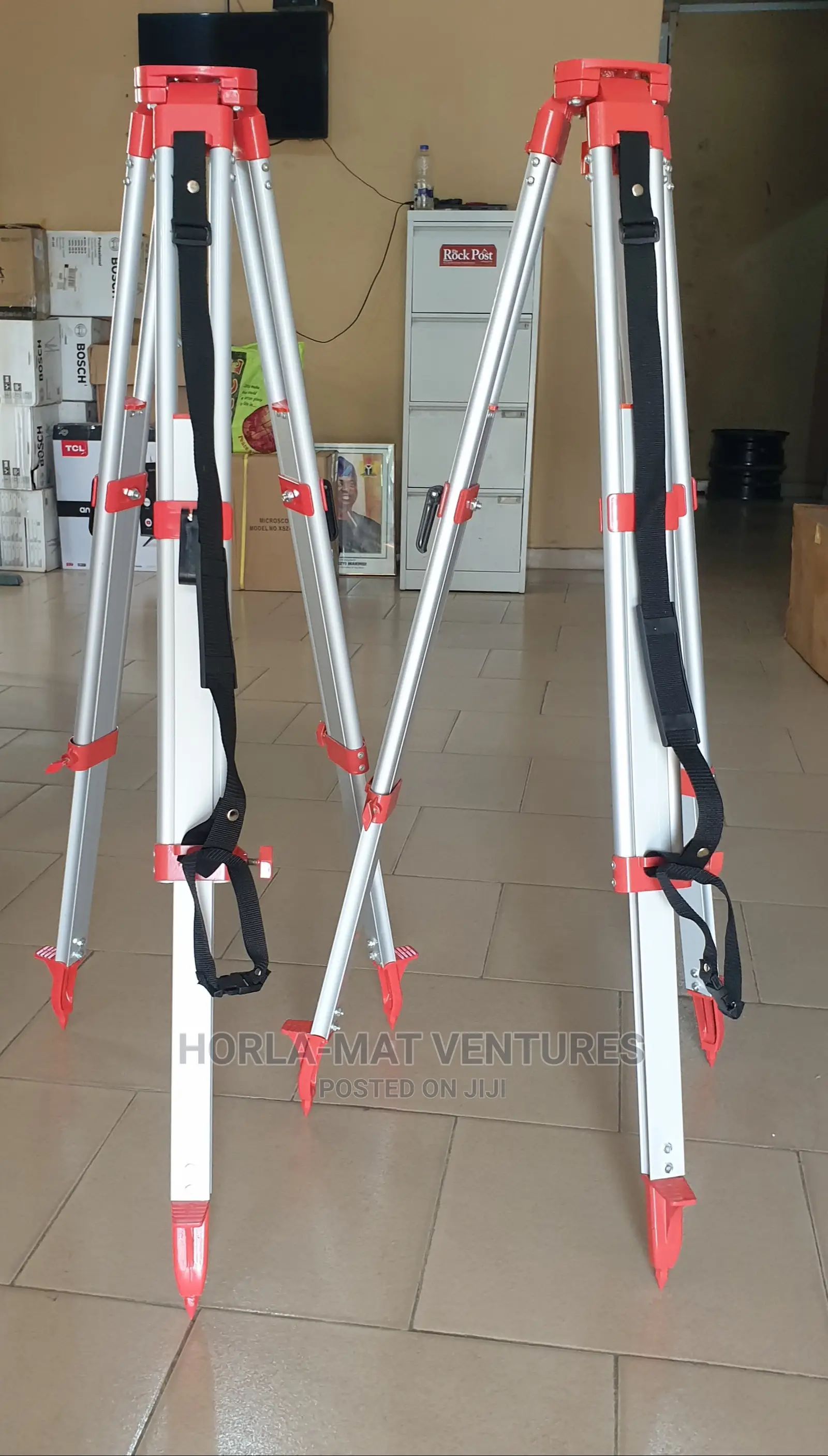 Aluminium Tripod (Double Lock) (Small Size)