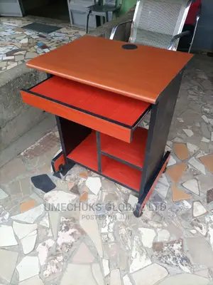Quality Computer Table