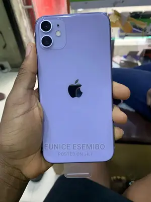 Apple iPhone 11 64 GB Purple