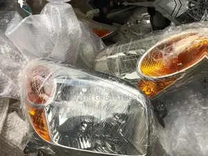 Set of Headlights Rav4 2005