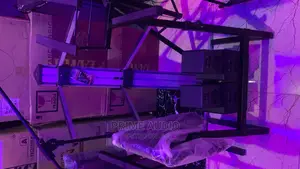 Montage Keyboard Stand