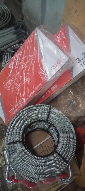 Wire Rope Pulling Hoist 3.2 Tons Complete With Accessories