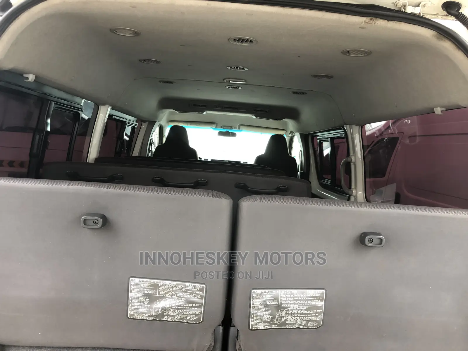 Toyota HiAce 2014 White