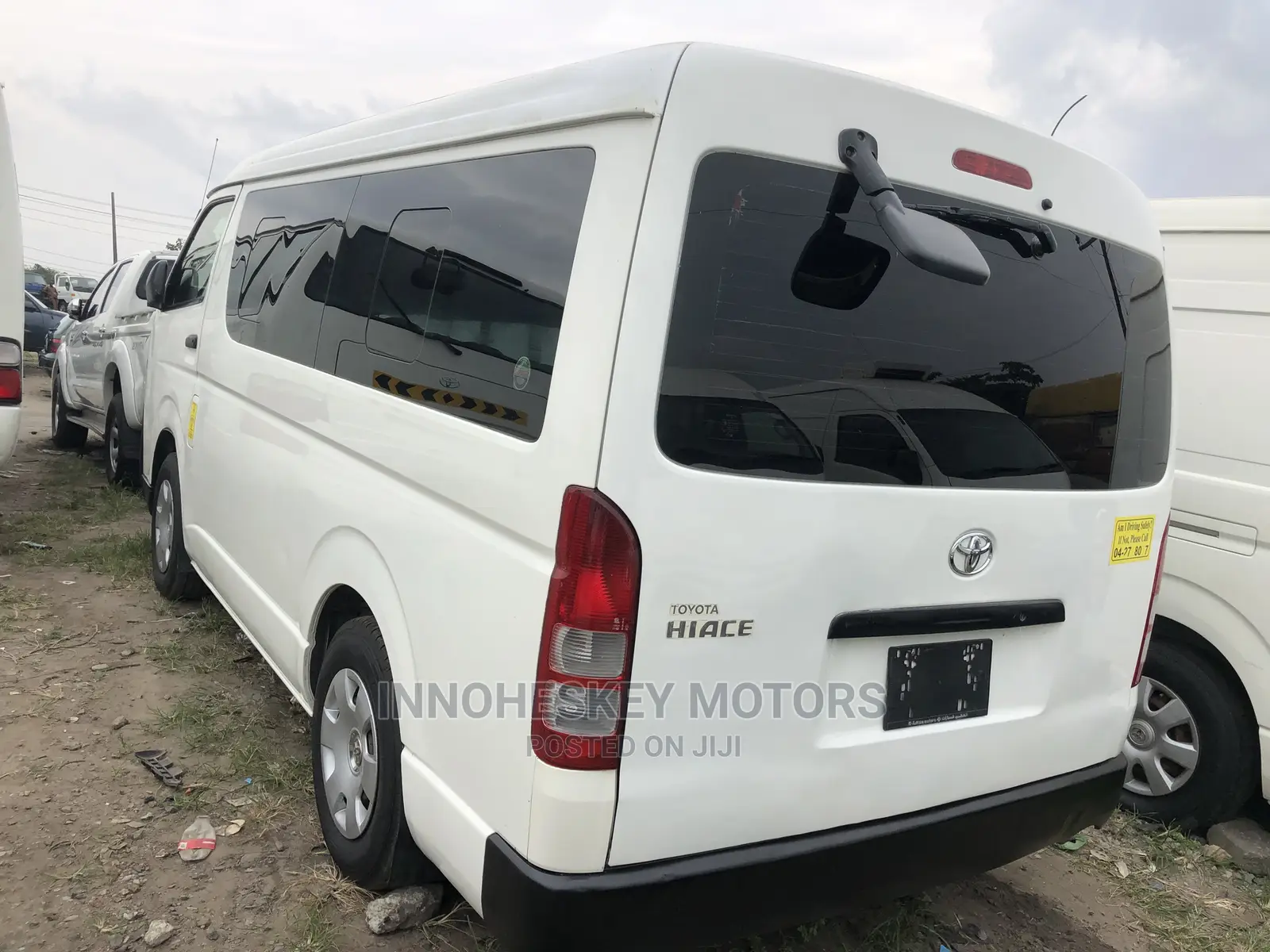 Toyota HiAce 2014 White
