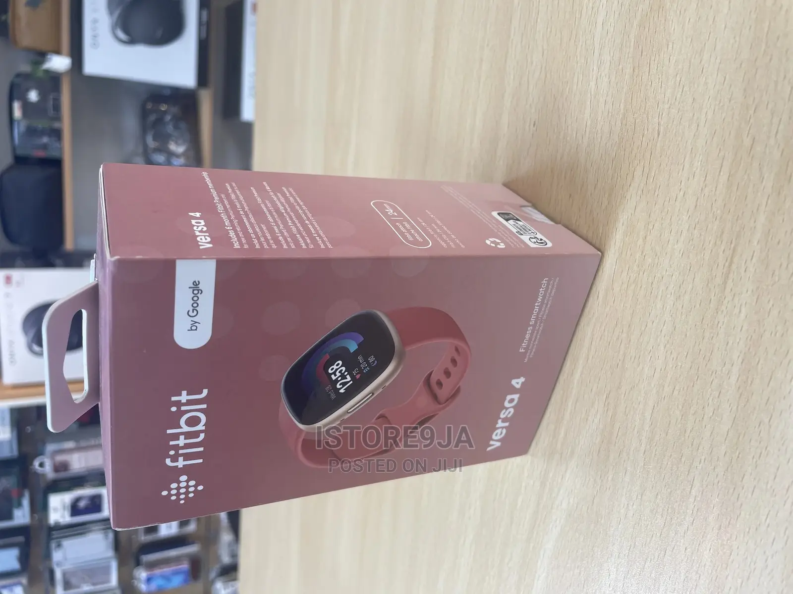 Fitbit Versa 4