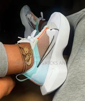 Original Quality Nike Air Zoom Luxury Female Sneakers