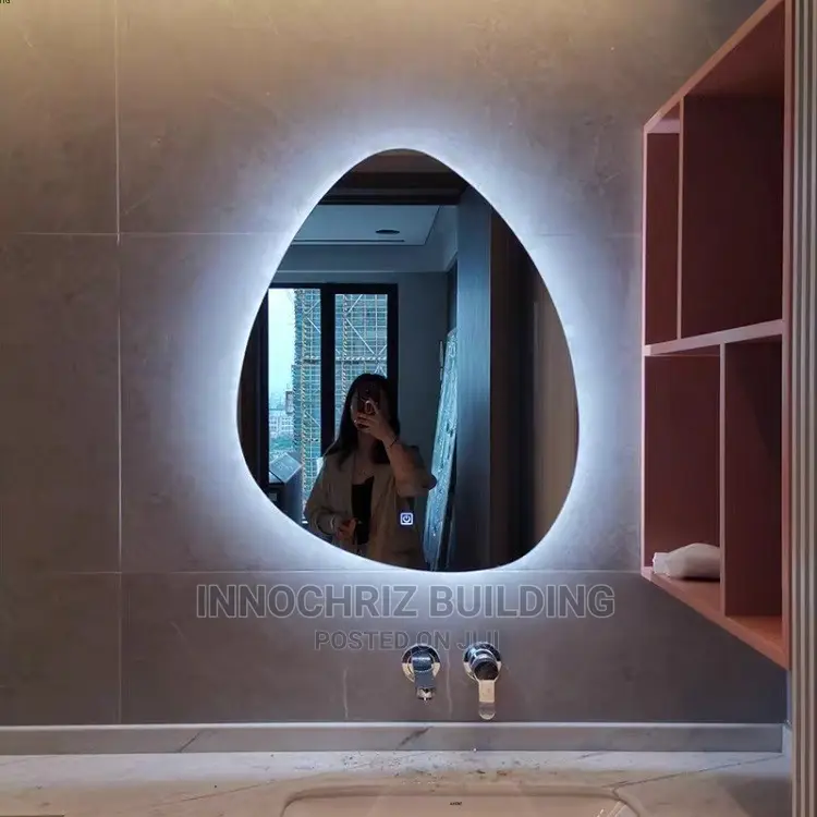 3 Lights Oval Mirror