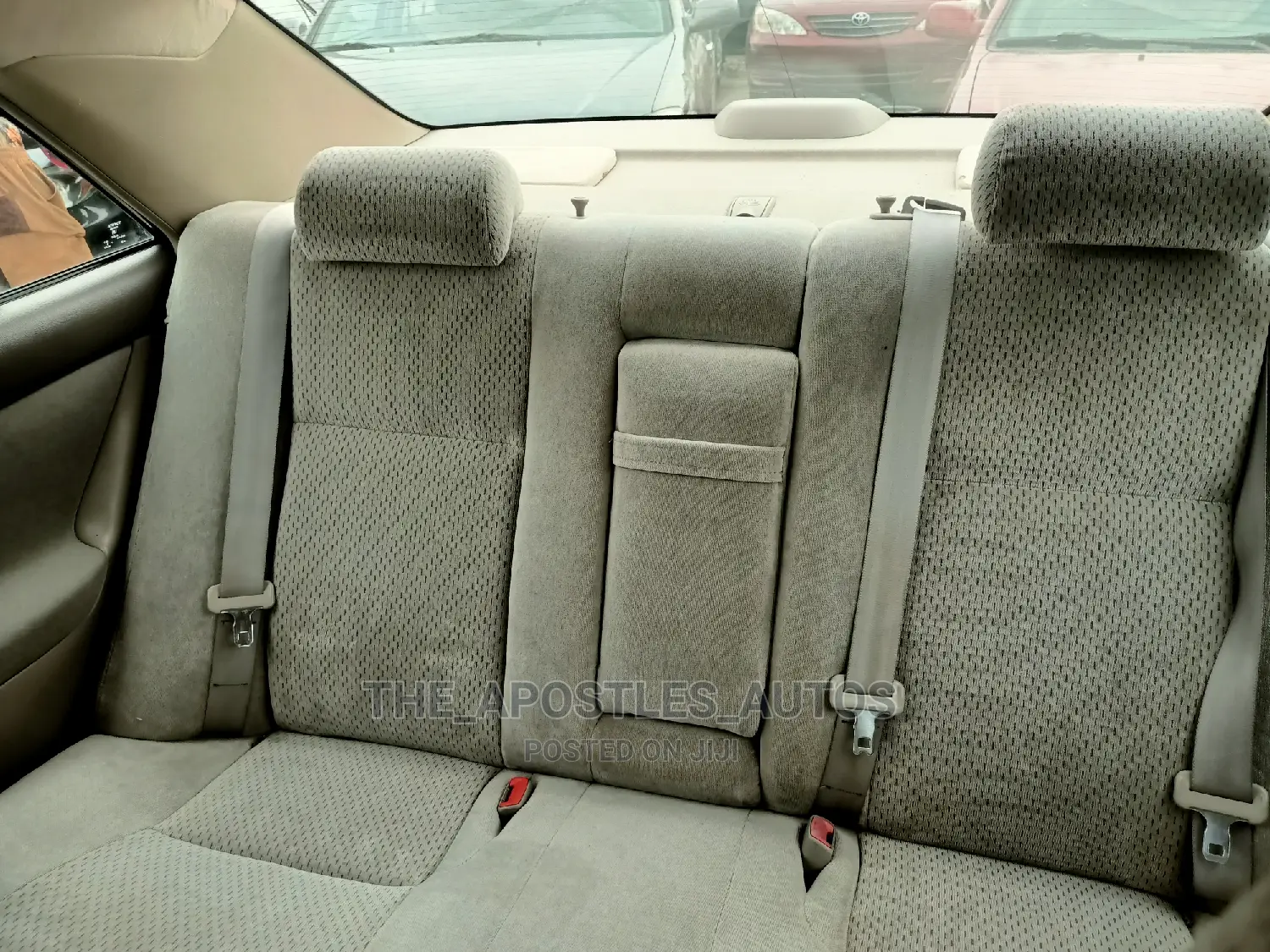 Toyota Camry 2004 Gold