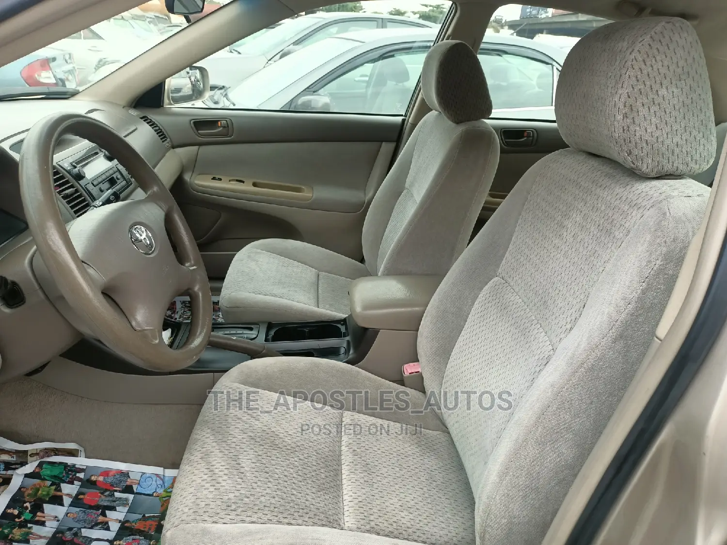 Toyota Camry 2004 Gold