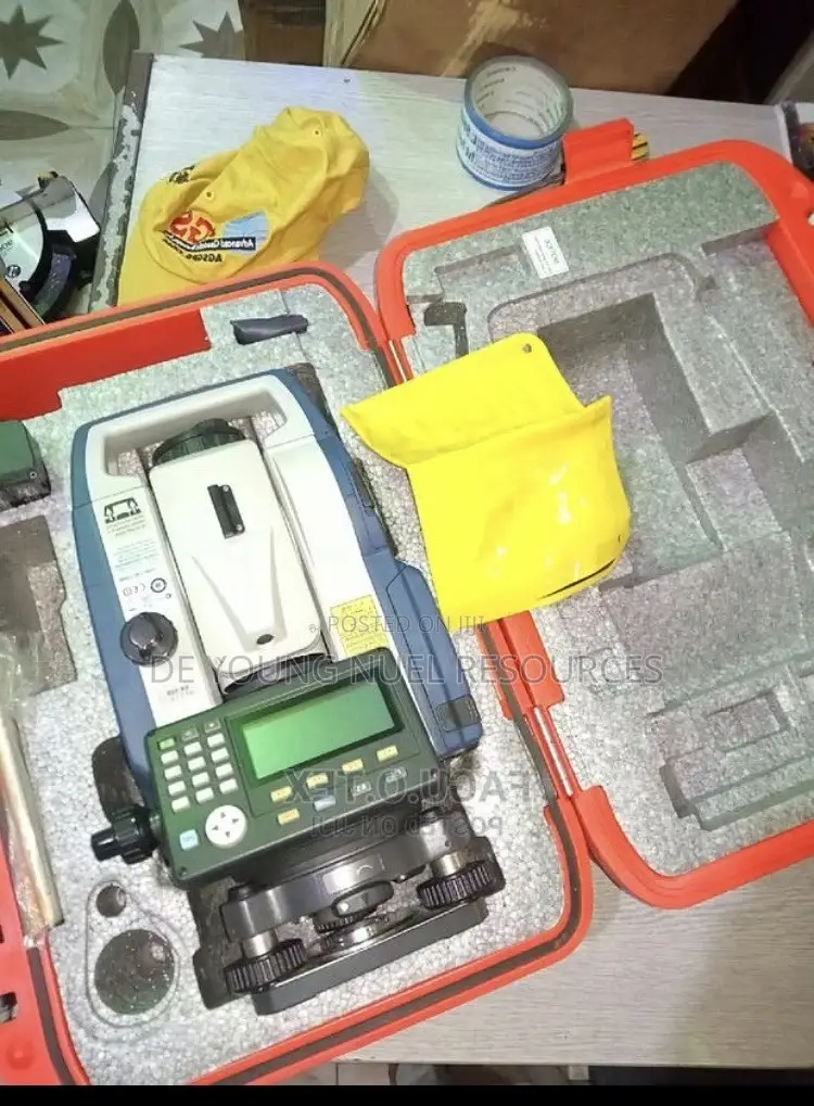 CX105 Sokkia Total Station