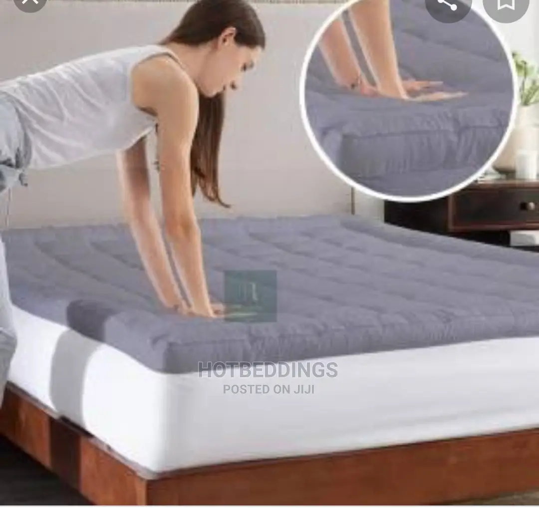 Lovely Fluffy Bed Topper