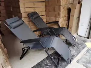 Adjustable Relaxation Chair With Neck Support