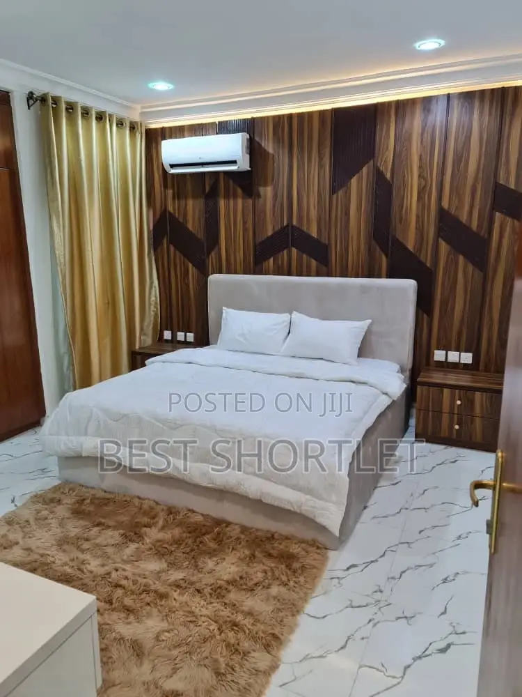 Royal/Luxury 2 Bedroom Duplex