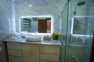 Royal/Luxury 2 Bedroom Duplex