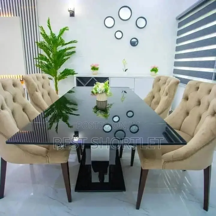 Royal/Luxury 2 Bedroom Duplex
