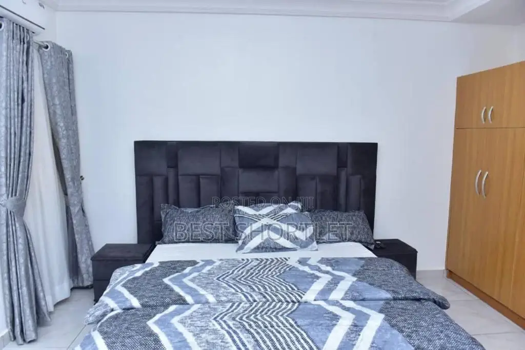 Fancy 3 Bedroom Maitama 

