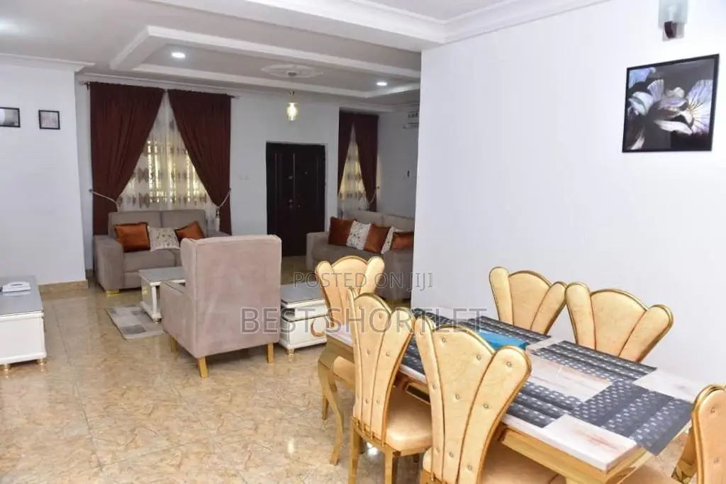 Fancy 3 Bedroom Maitama 
