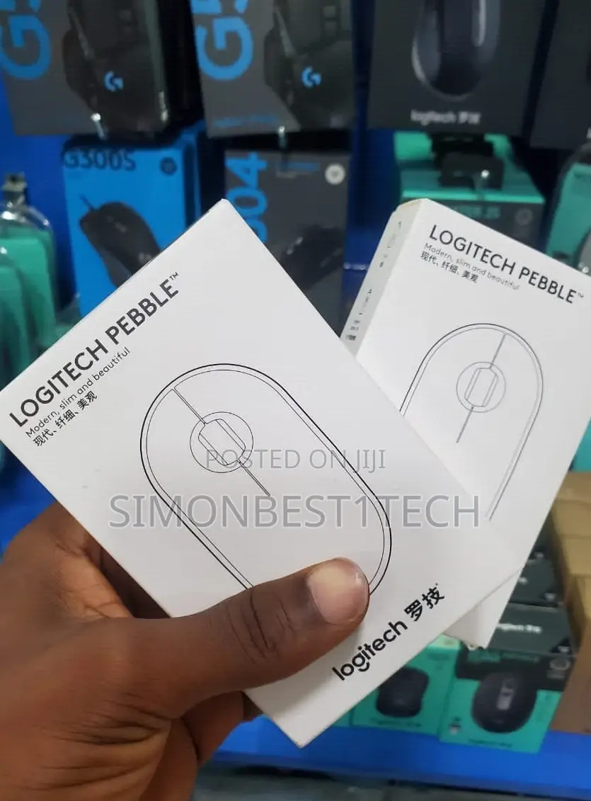 Pebble Logitech M