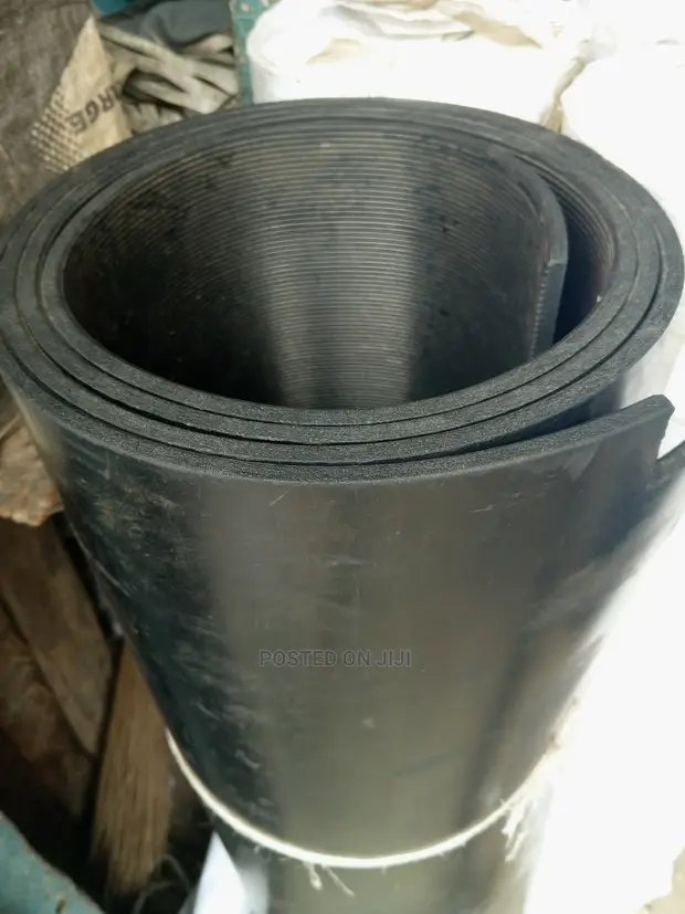 Electrical Rubber Insulation/ Safety Mat 8mm, 1m X 5m 11kv in Ojo