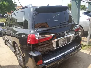 Lexus LX 570 AWD 2014 Black