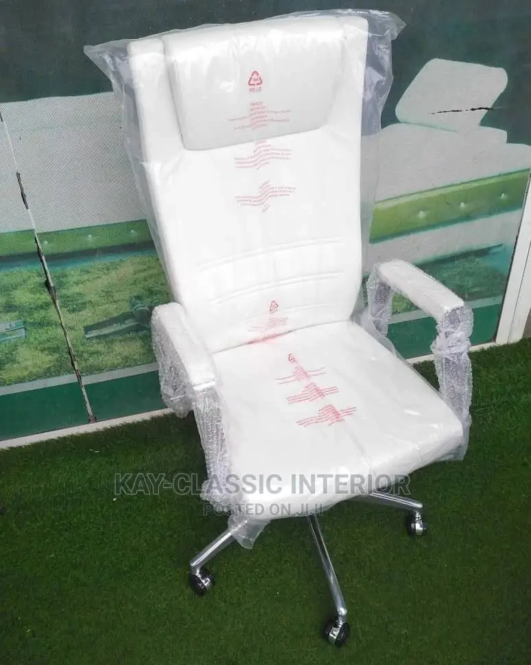 White Swivel Office Chair