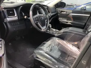 Toyota Highlander 2015 Gray