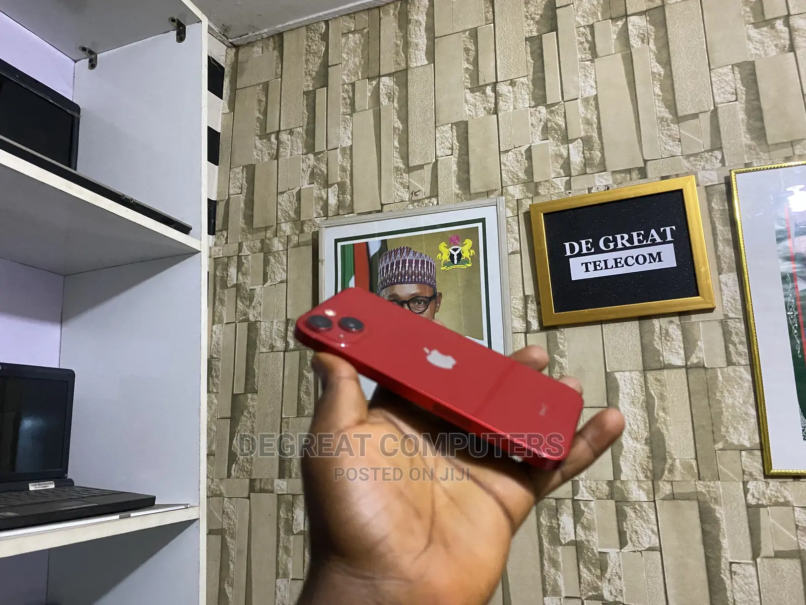 Apple iPhone 13 128 GB Red