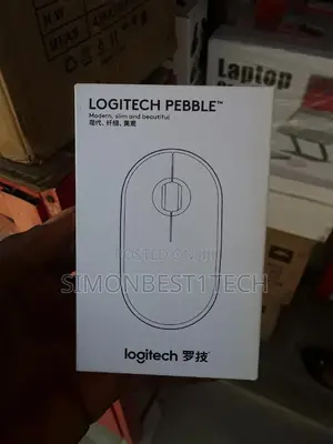 Pebble Logitech M