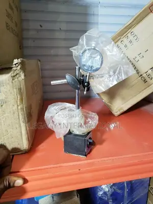 Dial Guage With Magnetic Base