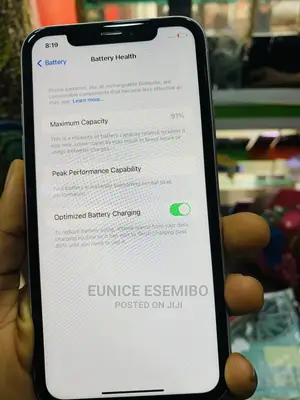 Apple iPhone XR 64 GB White