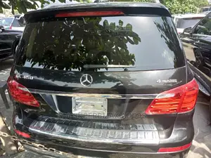 Mercedes-Benz GL-Class 2014 Black