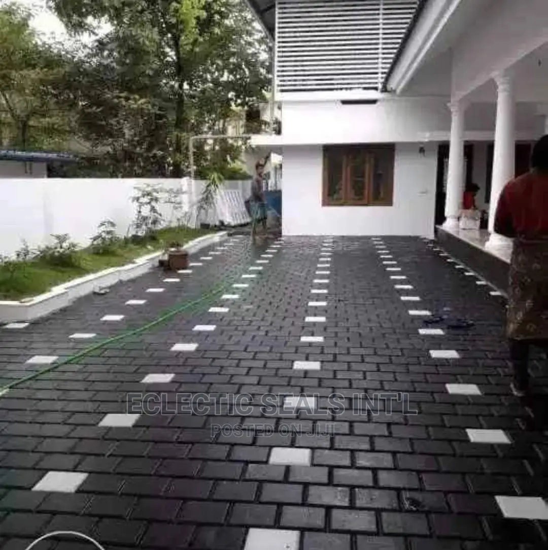 Interlocking Floors