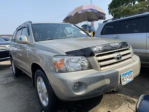 Toyota Highlander 2006 Gold