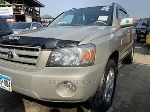 Toyota Highlander 2006 Gold