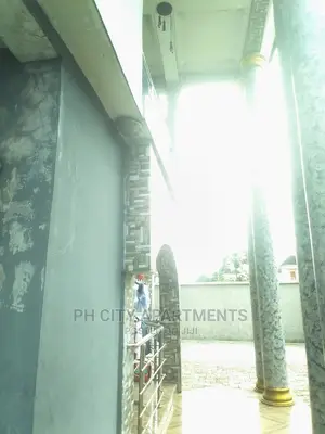 2bdrm Block of Flats in Paradisde Estate, Port-Harcourt for rent
