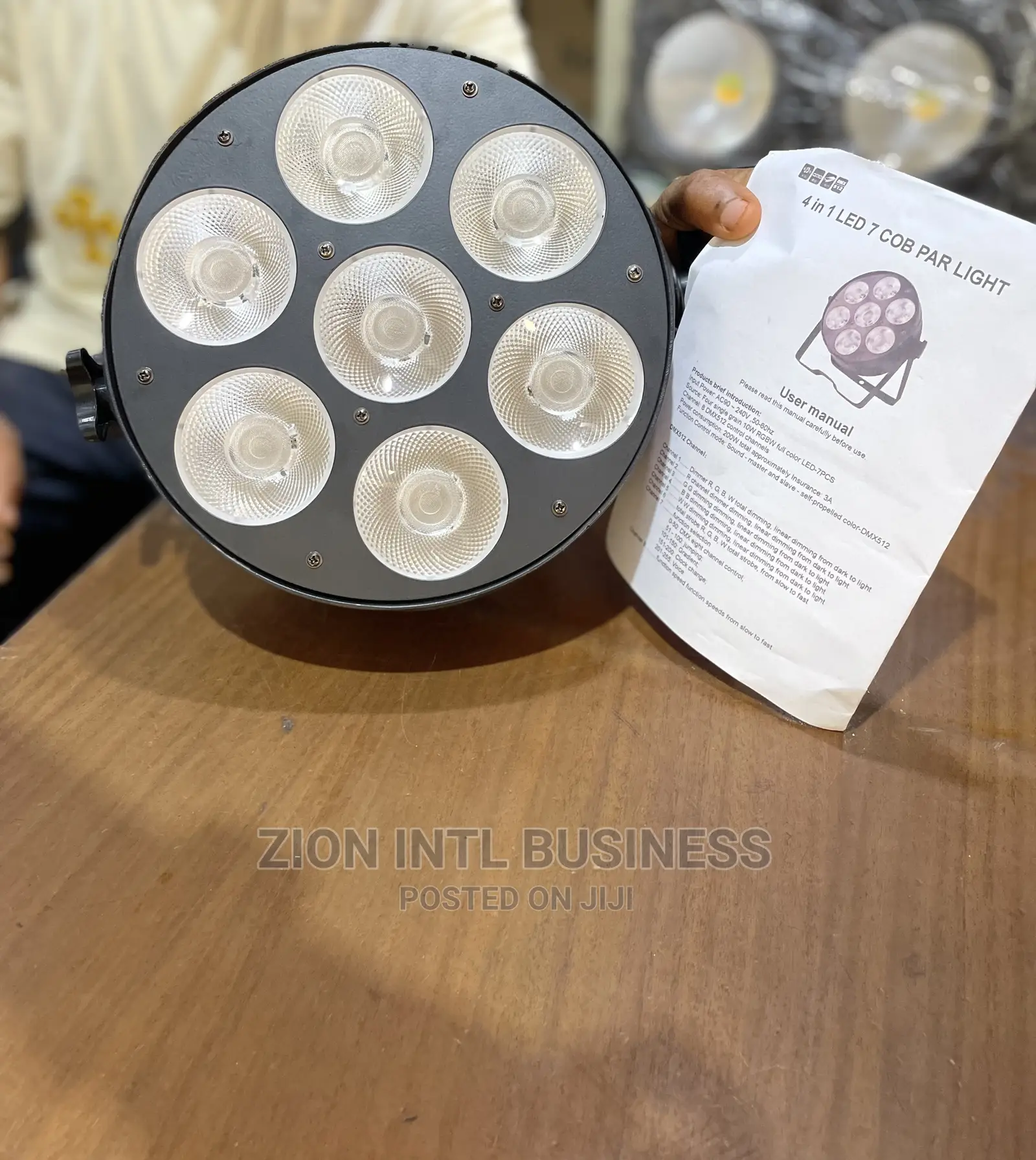 7 Eyes Cob Led Par Light