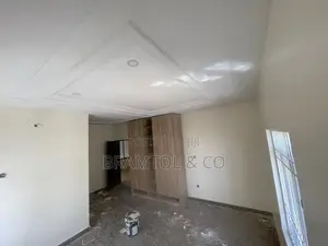 2bdrm Block of Flats in Lugbe District for rent